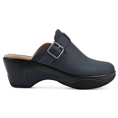 White Mountain Viewed Women's Slip-On Clogs