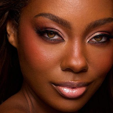 The Dreamy Daisy Lip-Plumping Gloss and Cream Blush Set