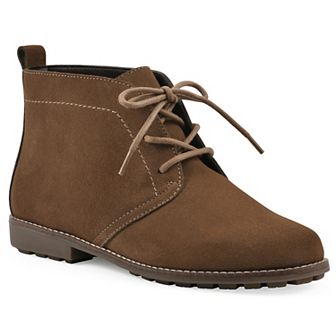 White Mountain Auburn Women's Suede Lace-Up Chukka Boots