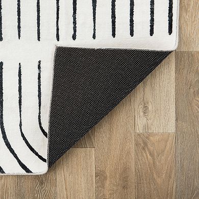 World Rug Gallery Bohemian Lines Washable Non-Slip Rug