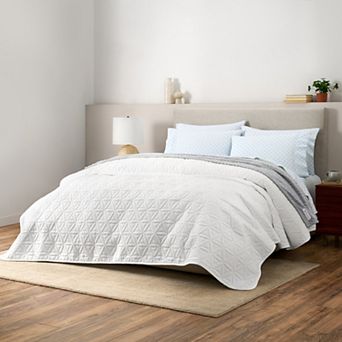 Gaiam Flower of Life Microfiber Quilt