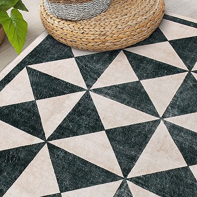 World Rug Gallery Geometric Diamond Washable Non-Slip Rug