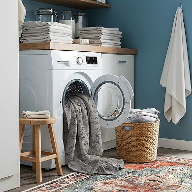 World Rug Gallery Transitional Distressed Medallion Washable Non-Slip Rug