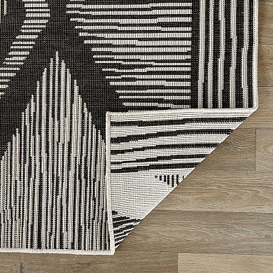 World Rug Gallery Contemporary Geometric Stripe Weather Resistant Reversible Rug