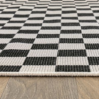 World Rug Gallery Contemporary Checkered Weather Resistant Reversible Rug