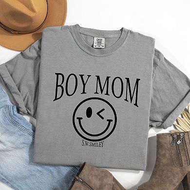 Simply Sage Market S.W.Smiley Boy Mom Outline Garment Dyed Tee