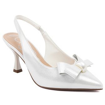 sugar Dazzy Bow Women's Closed Toe Dress Pumps