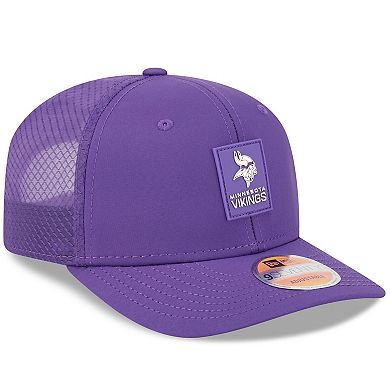 Men's New Era Purple Minnesota Vikings 2025 Sideline 9SEVENTY Trucker Adjustable Hat
