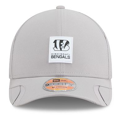 Men's New Era Gray Cincinnati Bengals 2025 Sideline M-Crown 9FORTY Adjustable Hat