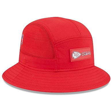 Men's New Era Red Kansas City Chiefs 2025 Sideline Bucket Hat