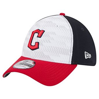Men's New Era Navy/Red Cleveland Guardians 2025 MLB Clubhouse 39THIRTY Flex Hat