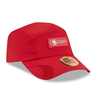 Men's New Era Scarlet San Francisco 49ers 2025 Sideline Runner Adjustable Hat