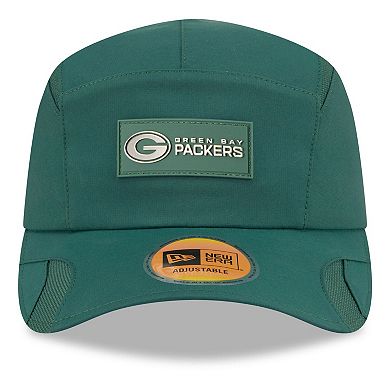Men's New Era Green Green Bay Packers 2025 Sideline Runner Adjustable Hat