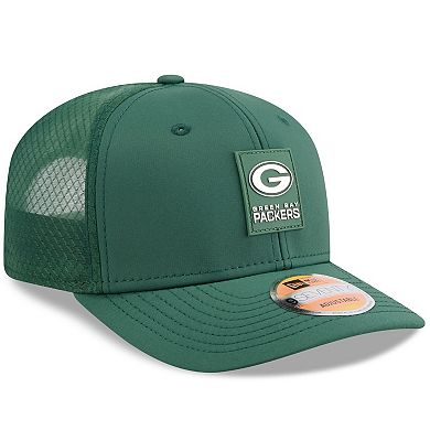 Men's New Era Green Green Bay Packers 2025 Sideline 9SEVENTY Trucker Adjustable Hat