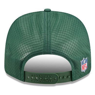 Men's New Era Green Green Bay Packers 2025 Sideline 9SEVENTY Trucker Adjustable Hat