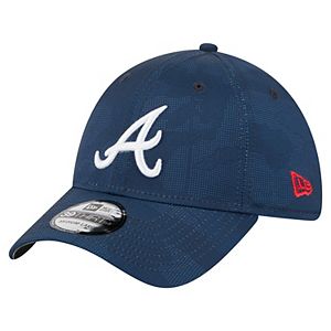 Men's New Era Black Atlanta Braves Night 39THIRTY Flex Hat