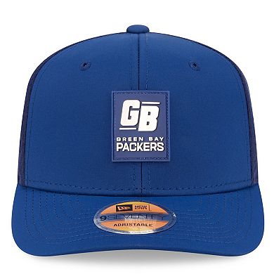 Men's New Era Navy Green Bay Packers 2025 Sideline 9SEVENTY Trucker Adjustable Hat