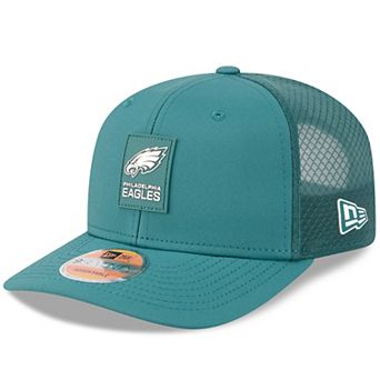 Men's New Era Green Philadelphia Eagles 2025 Sideline 9SEVENTY Trucker Adjustable Hat