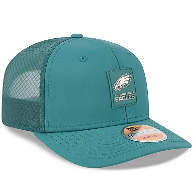 Men's New Era Green Philadelphia Eagles 2025 Sideline 9SEVENTY Trucker Adjustable Hat