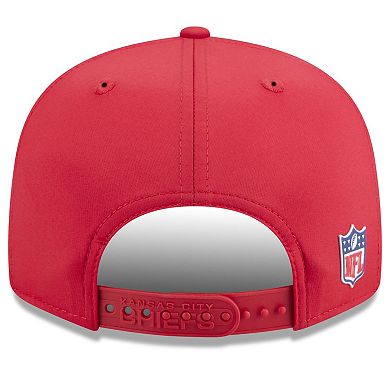 Men's New Era Red Kansas City Chiefs 2025 Sideline Split Panel 9FIFTY Snapback Hat