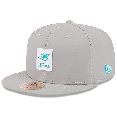Men's New Era Gray Miami Dolphins 2025 Sideline 59FIFTY Fitted Hat