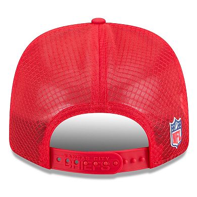Men's New Era Red Kansas City Chiefs 2025 Sideline 9SEVENTY Trucker Adjustable Hat