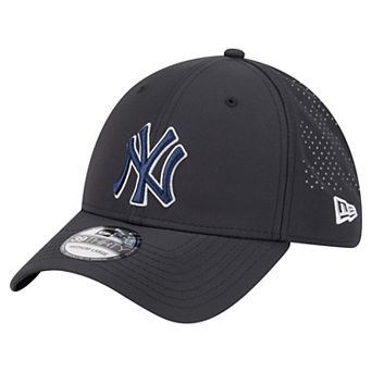 Men's New Era Black New York Yankees Night 39THIRTY Flex Hat