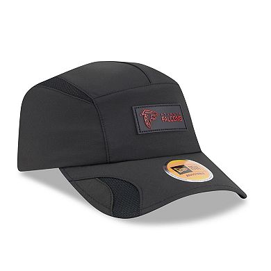 Men's New Era Black Atlanta Falcons 2025 Sideline Runner Adjustable Hat