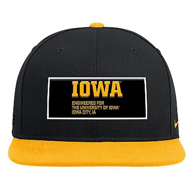 Men's Nike Black/Gold Iowa Hawkeyes 2025 On-Field Patch Pro Dri-FIT Snapback Hat