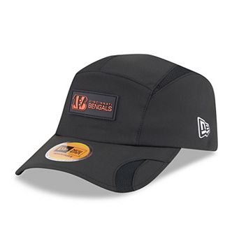 Men's New Era Black Cincinnati Bengals 2025 Sideline Runner Adjustable Hat