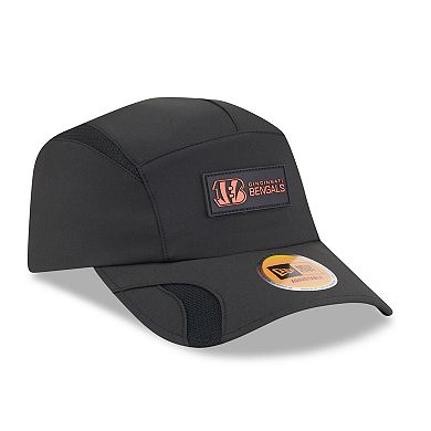 Men's New Era Black Cincinnati Bengals 2025 Sideline Runner Adjustable Hat