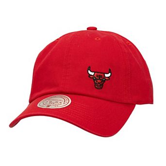Women's Mitchell & Ness Red Chicago Bulls Micro Lefty Adjustable Hat