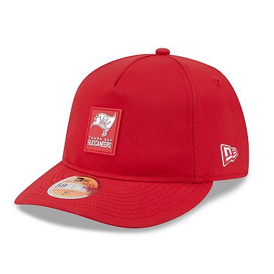 Men's New Era Red Tampa Bay Buccaneers 2025 Sideline Retro Crown 59FIFTY Fitted Hat