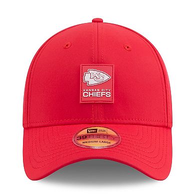 Men's New Era Red Kansas City Chiefs 2025 Sideline 39THIRTY Flex Hat