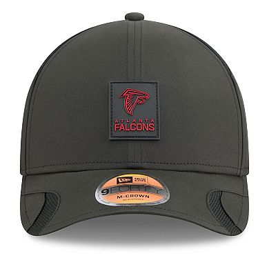 Youth New Era Black Atlanta Falcons 2025 Sideline 9FORTY Adjustable Hat