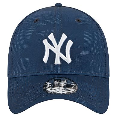 Men's New Era Navy New York Yankees Tonal Camo 39THIRTY Flex Hat