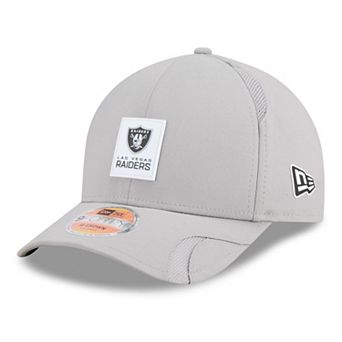 Men's New Era Gray Las Vegas Raiders 2025 Sideline M-Crown 9FORTY Adjustable Hat