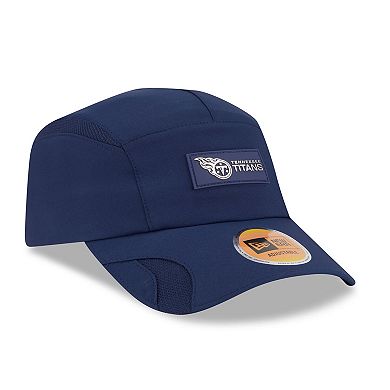 Men's New Era Navy Tennessee Titans 2025 Sideline Runner Adjustable Hat