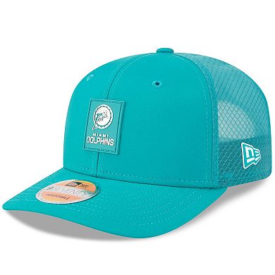 Men's New Era Aqua Miami Dolphins 2025 Sideline Throwback 9SEVENTY Trucker Adjustable Hat