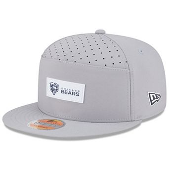 Men's New Era Gray Chicago Bears 2025 Sideline Split Panel 9FIFTY Snapback Hat