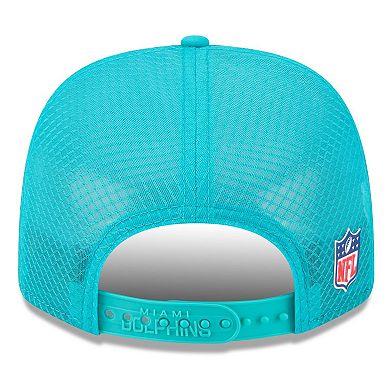 Men's New Era Aqua Miami Dolphins 2025 Sideline 9SEVENTY Trucker Adjustable Hat