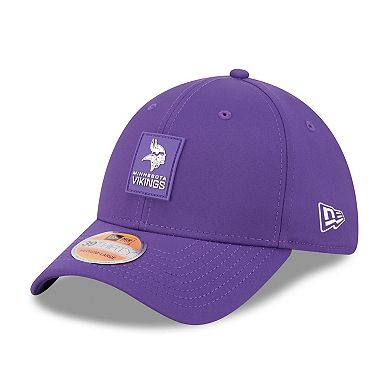 Men's New Era Purple Minnesota Vikings 2025 Sideline 39THIRTY Flex Hat