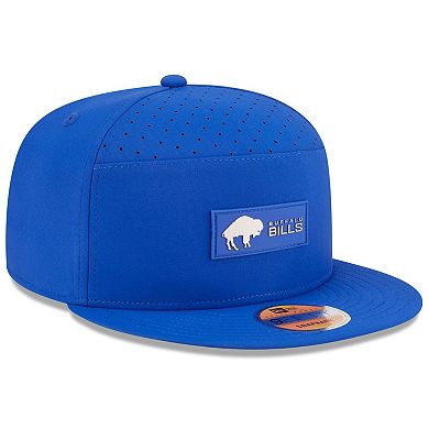 Men's New Era Royal Buffalo Bills 2025 Sideline Throwback Split Panel 9FIFTY Snapback Hat