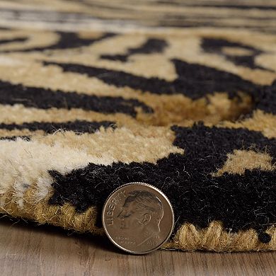 Linon Jungle Tiger Shaped Rug