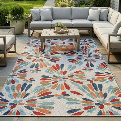 SUPERIOR Oversized Floral Indoor/Outdoor Rug