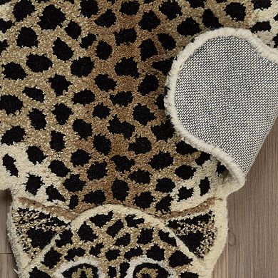 Linon Jungle Cheetah Shaped Rug