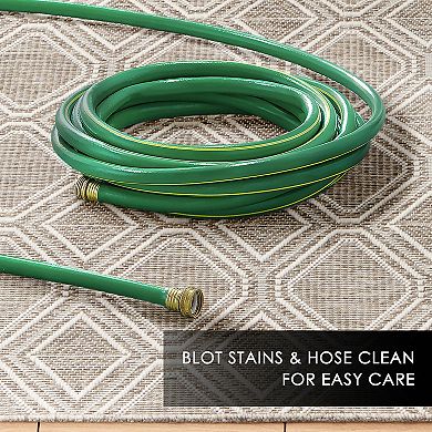 Nicole Miller Corin Diamond UV Fade Resistant Indoor / Outdoor Rug