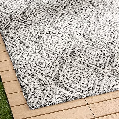 Nicole Miller Corin Ogee UV Fade Resistant Indoor / Outdoor Rug
