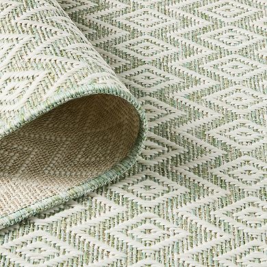 Nicole Miller Corin Small Diamonds UV Fade Resistant Indoor / Outdoor Rug