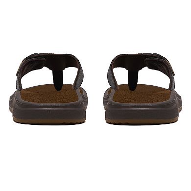 Clarks® Cloudsteppers Breeze Men's Cushioned Thong Flip Flop Sandals
